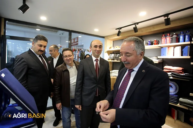 Ağrı İbrahim Çeçen Üniversitesi Stor Mağazası Açıldı!