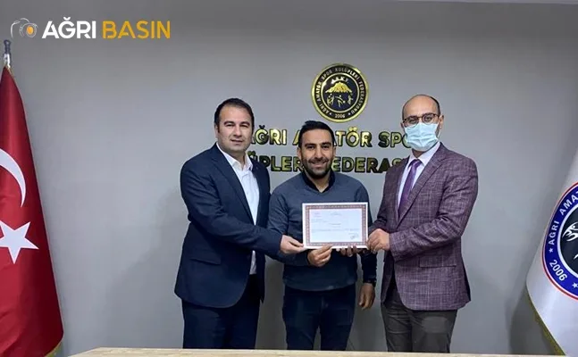 Ağrı’da Spor Müsabakasında Görevlendirilecekler İçin İlk Yardım Kursu Verildi
