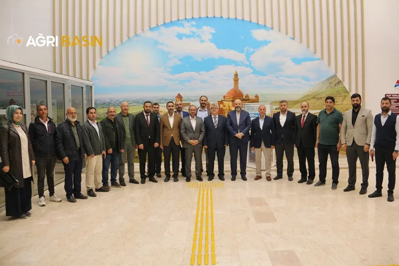 TDV II. Başkanı İhsan Açık Ağrı'da