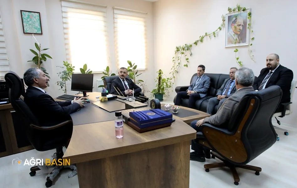 AİÇÜ Rektörü Prof. Dr. KARABULUT'tan Tıp Fakültesine Ziyaret