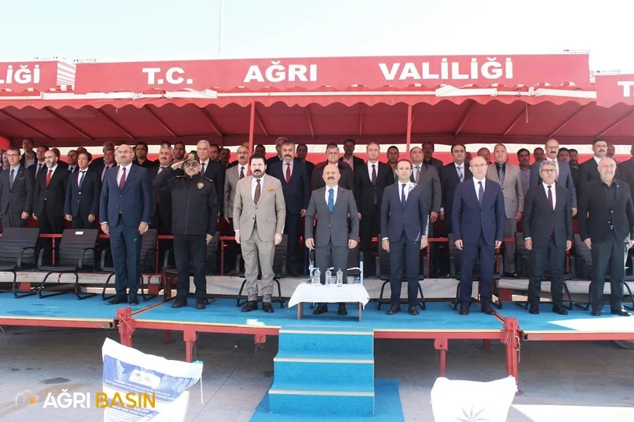 Ağrı'da Çiftçilere 530 ton buğday tohumu dağıtımı gerçekleştirildi