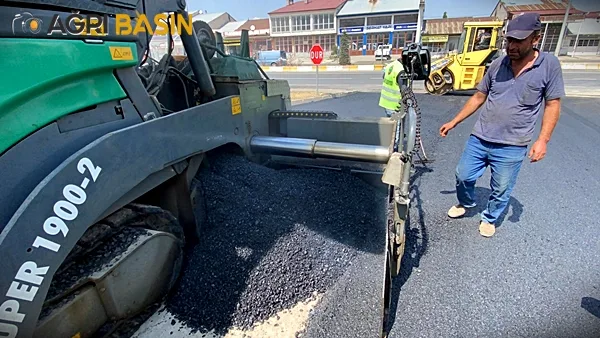Ağrı Sanayi Sitesinde Asfalt çalışması başladı