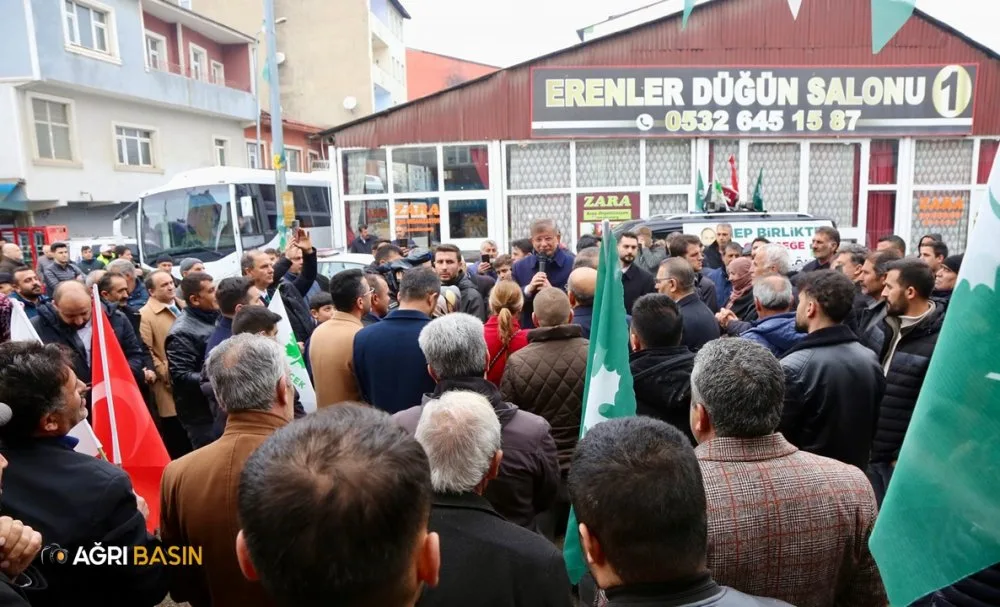 Gelecek Partisi Genel Başkanı Ahmet Davutoğlu Ağrı'da