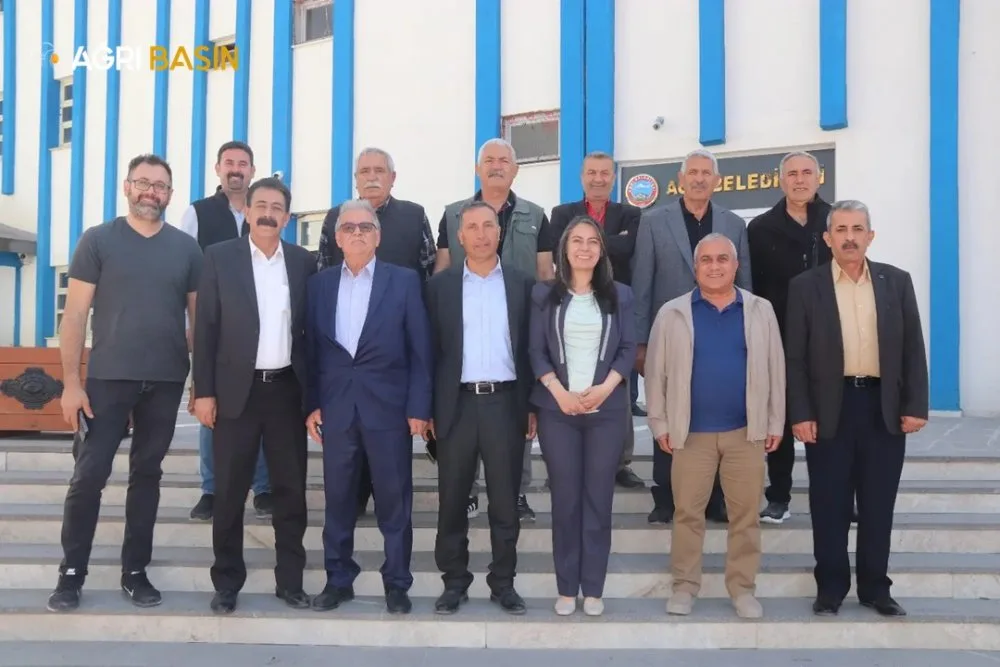 Ağrı Belediye Eş Başkanlara Hayırlı Olsun Ziyaretleri devam ediyor