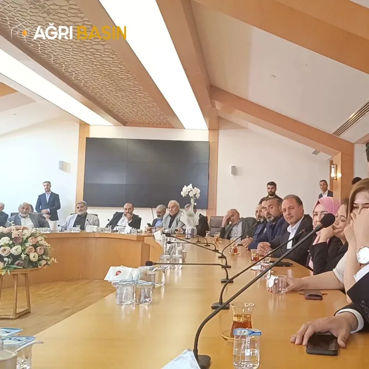 İstanbul Ağrı Dernekler Federasyonundan Başkan YEĞİN’e Ziyaret