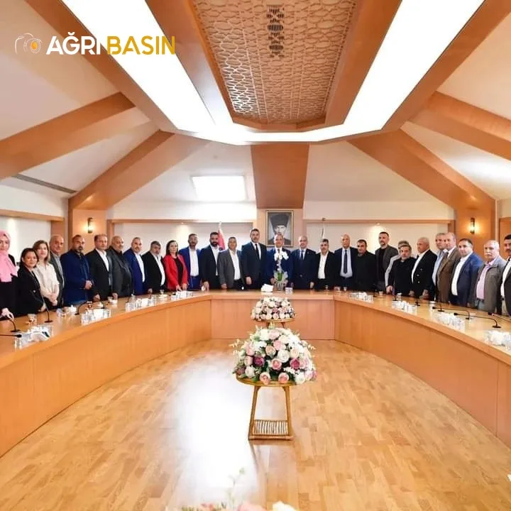 İstanbul Ağrı Dernekler Federasyonundan Başkan YEĞİN’e Ziyaret
