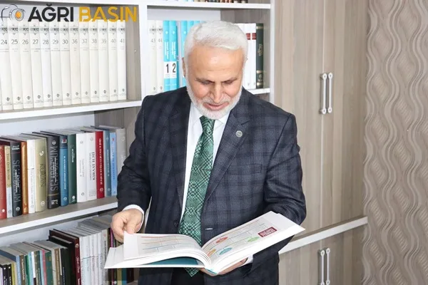 Ağrı İl Müftüsü Topçu'dan ''Camileri Boş Bırakmayalım''