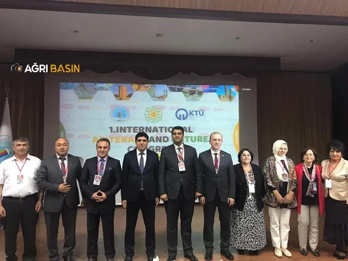 Prof. Dr. Mehmet Hakkı Alma, Nahçıvan’da “I. Uluslararası Apiterapi ve Doğa Kongresi”ne Katıldı