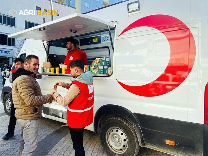 Türk Kızılay Ağrı Şubesi Türkiye İkincisi Oldu