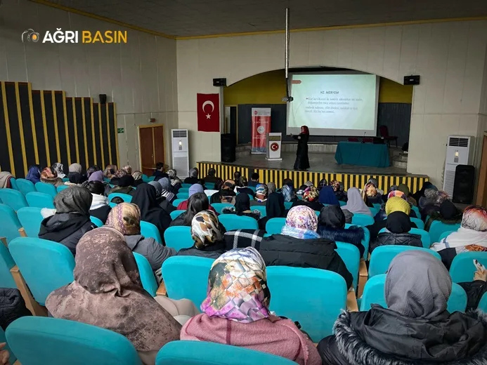 Lütfiye Ötken'den "Sabır, Şükür ve Merhamet" Konferansı