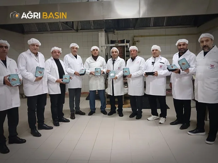 ATSO Başkanı Alpaslan’dan Ağrı Yaprak Döneri Üretim Tesisine Ziyaret