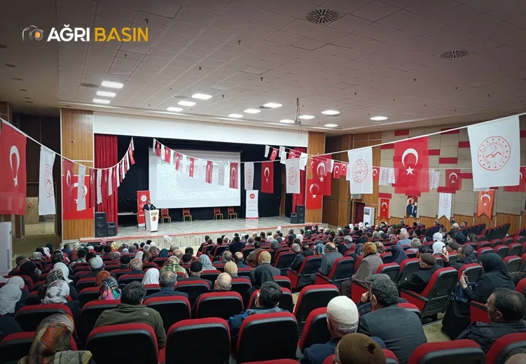 Ağrı’da 2025 Yılı Hac Eğitim Semineri Düzenlendi