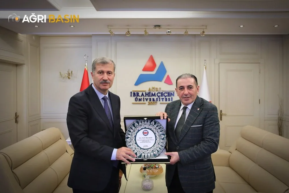 Fevzi Mağal'dan AİÇÜ Rektörü Prof. Dr. İlhami Gülçin’e Ziyaret