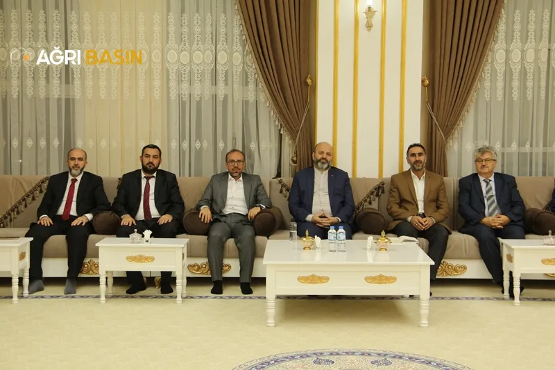 TDV II. Başkanı İhsan Açık Ağrı'da
