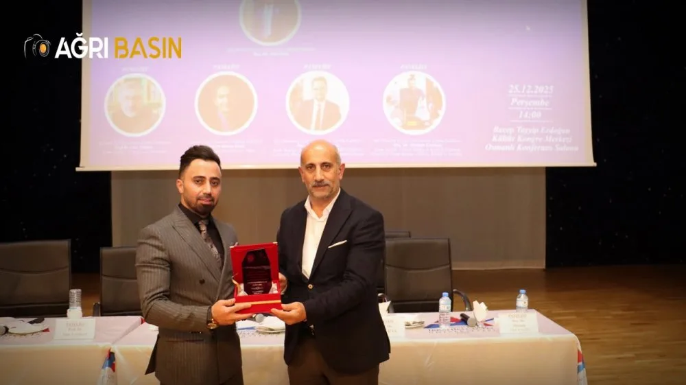 AİÇÜ’de “Gençlerin Geleceği, Geleceğin Eğitimi” Paneli