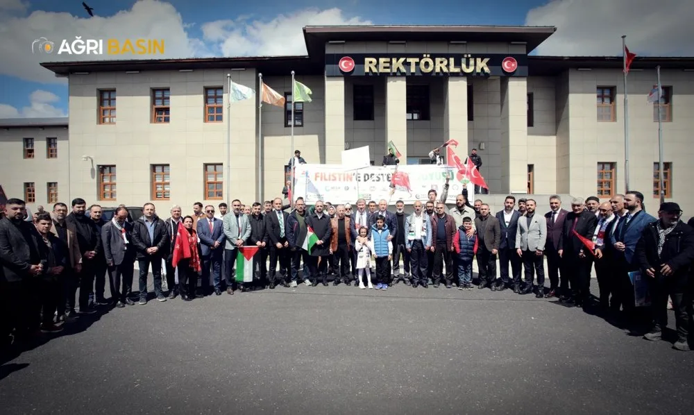 AİÇÜ Kampüsünde Filistin Vicdan Yürüyüşü