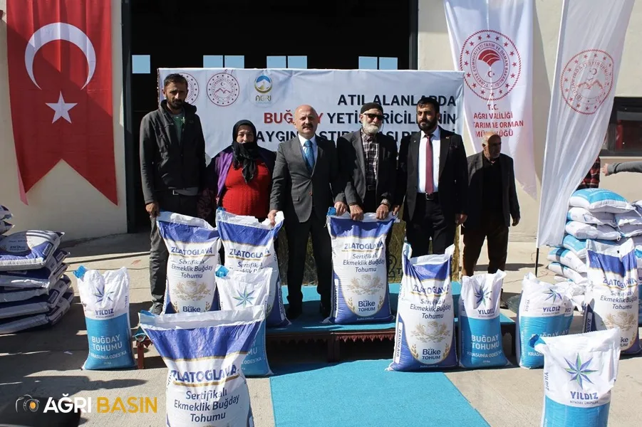 Ağrı'da Çiftçilere 530 ton buğday tohumu dağıtımı gerçekleştirildi