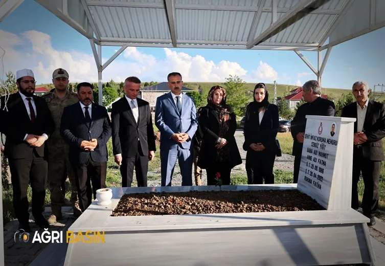 Vali Bozkurt Hamur’da Bir Dizi Ziyaret Gerçekleştirdi
