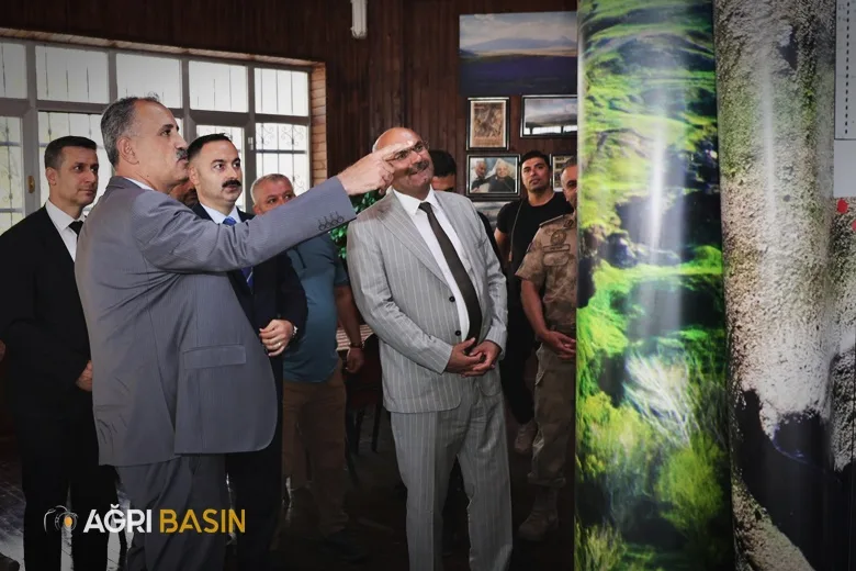 Vali Bozkurt, Nuh’un Gemisi Alanındaki Kazıları İnceledi