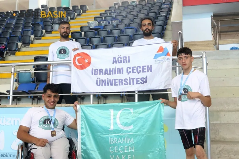 Prof. Dr. Karabulut Madalya Kazanan Sporcuları Misafir Etti