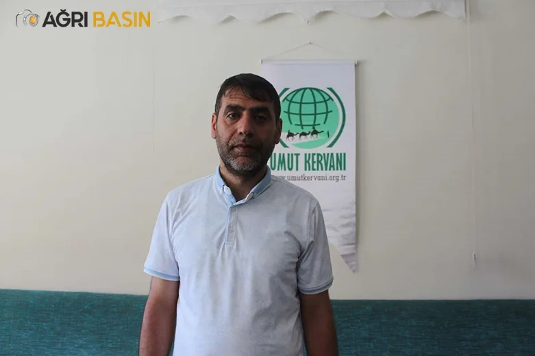 Umut Kervanı Ağrı'da yüzlerce aileye kurban eti dağıttı