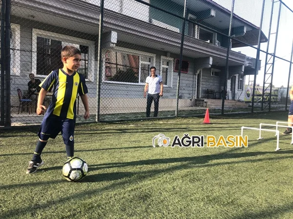 Ağrı Fenerbahçe Spor Okulu Antrenmanlara Başladı!
