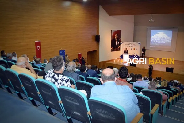 Ağrı'da Türkiye Muhtarları El Ele Projesi Kapsamında Toplantı Gerçekleştirildi!