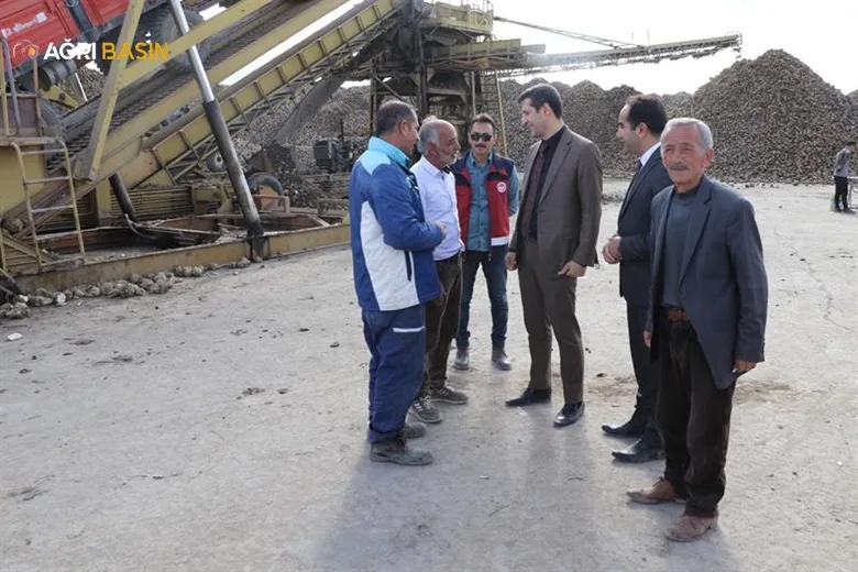 Mehmet Hüseyinoğlu Şeker Fabrikası'nı ziyaret etti