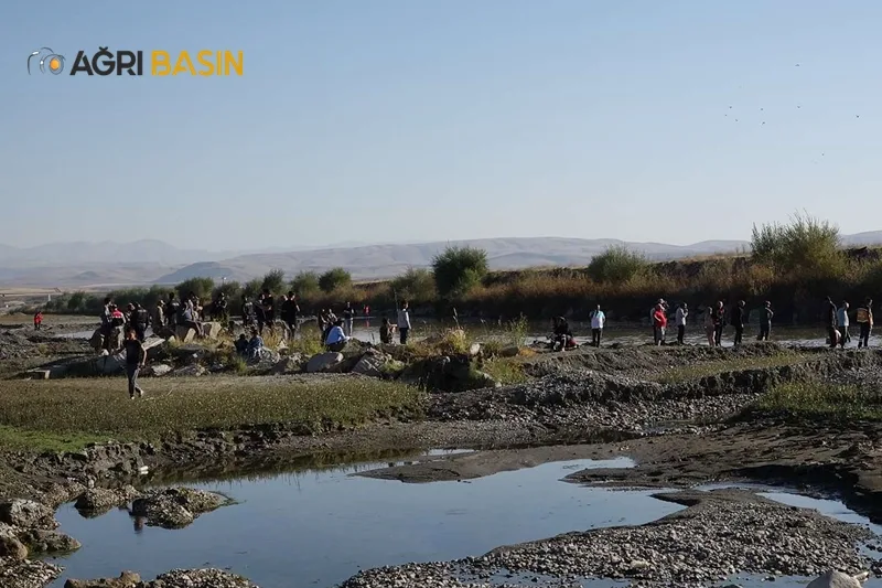 Ağrı'da Serinlemek için dereye giren iki kardeş boğuldu