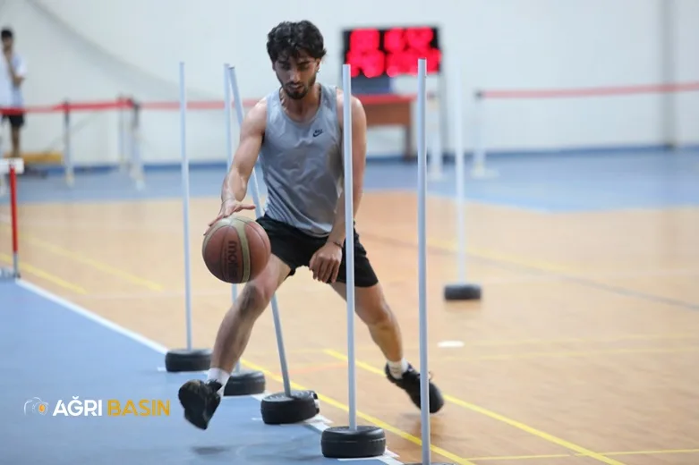 AİÇÜ'de Spor Bilimleri Fakültesi Özel Yetenek Sınavı Yapıldı