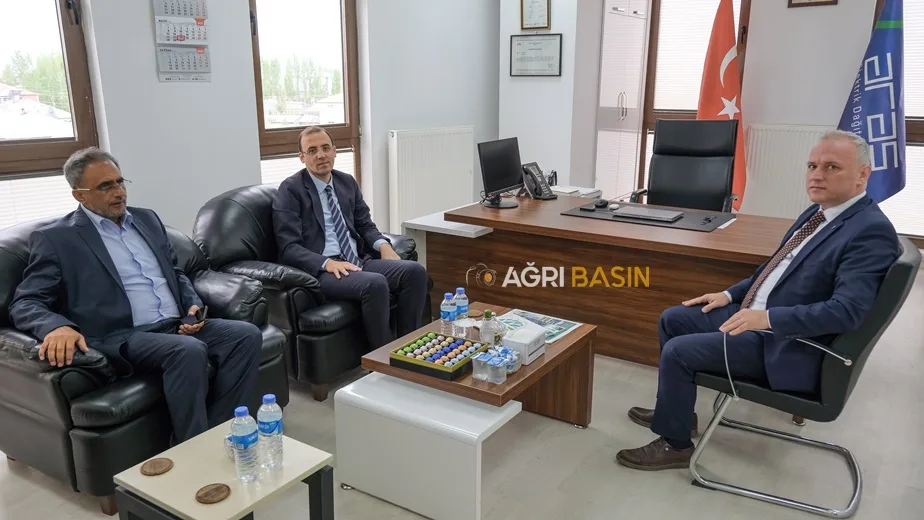 Ağrı Vali Yardımcısı Bülent Şimşek’ten, Metin Ofluoğlu’na ziyaret