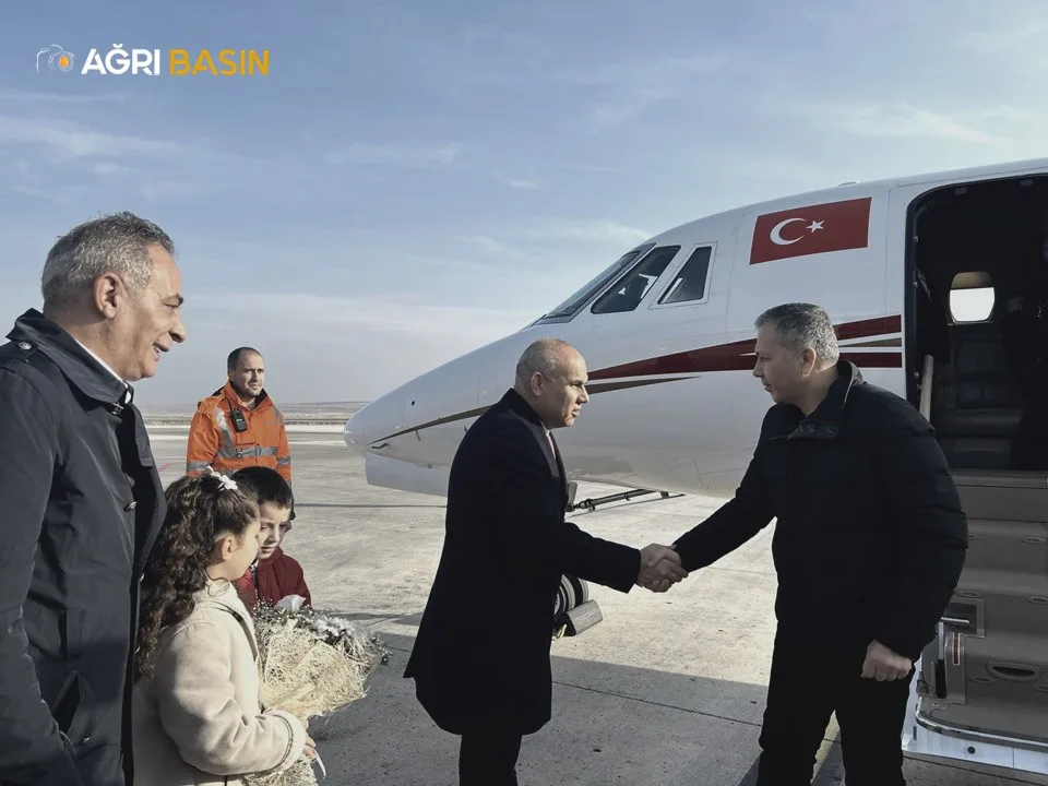 Bakan Ali Yerlikaya Ağrı Sınır Güvenliği Toplantısına katıldı