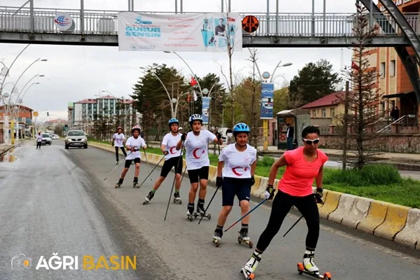 Ağrı'da15-19 Mayıs Gençlik Haftası Kutlamaları Devam Ediyor
