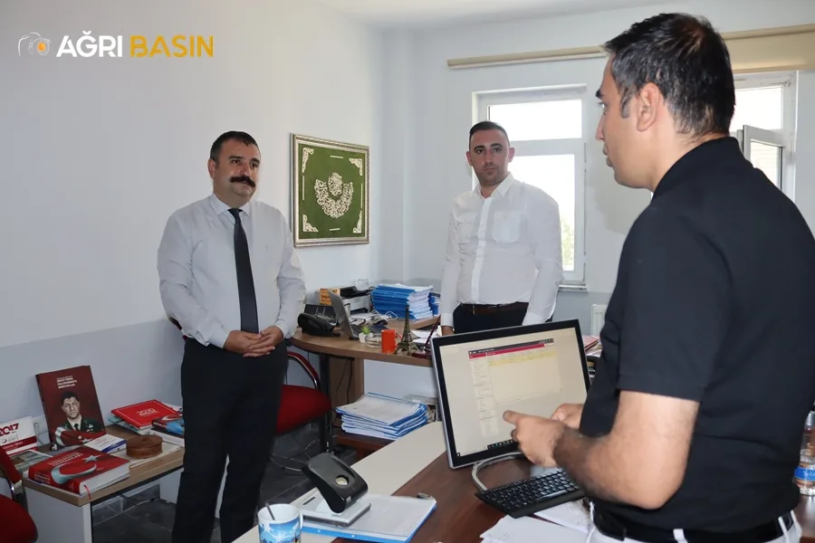 Ağrı Aile ve Sosyal Hizmetler İl Müdürü Orhan Bayrak göreve başladı
