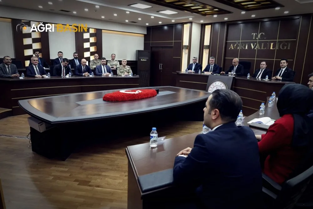 Ağrı’da 1094 Düzensiz Göçmenin Girişi Önlendi