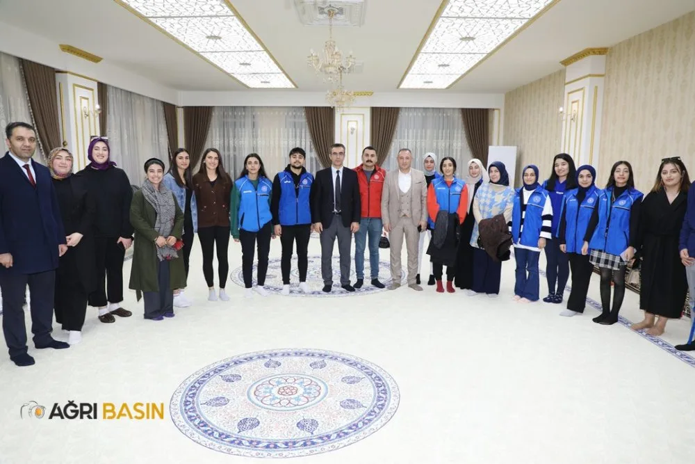 Ağrı Gençlik ve Spor İl Müdürü Üniversite Kulüp Başkanlarıyla Görüştü
