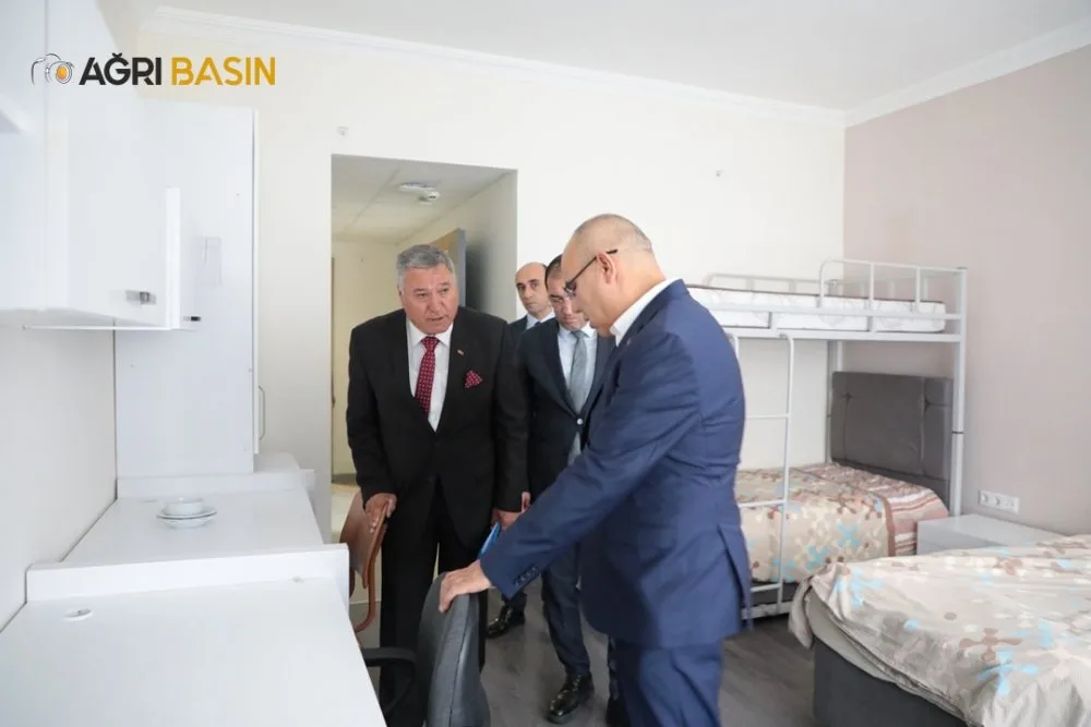 Vali Mustafa Koç, KYK Yurtlarındaki Çalışmaları İnceledi