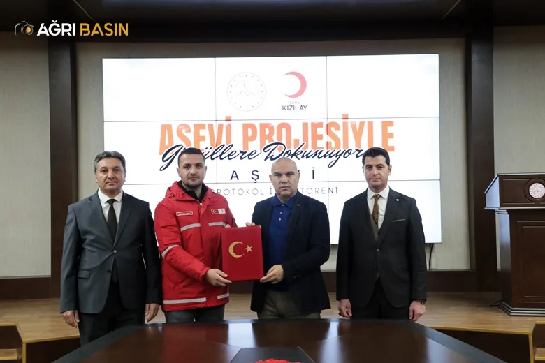 Türk Kızılay Ağrı Şubesinden 500 Aileye sıcak yemek hizmeti