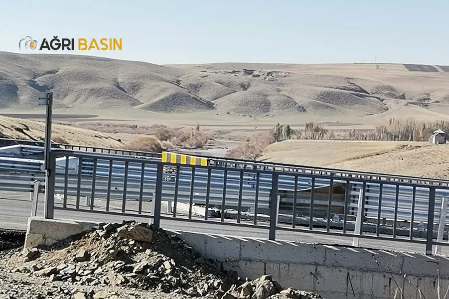 HÜDA PAR Ağrı İl Teşkilatından açılmayan Hamur-Tutak-Patnos yoluna tepki