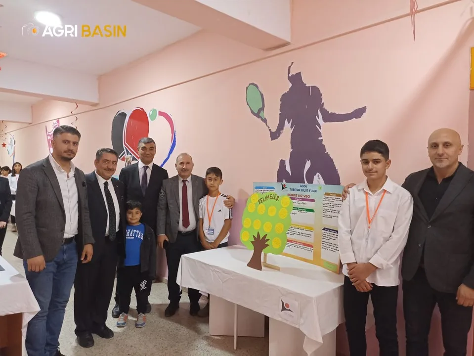 TÜBİTAK 4006 Bilim Fuarı ile Ağrı'da Bilim coşkusu