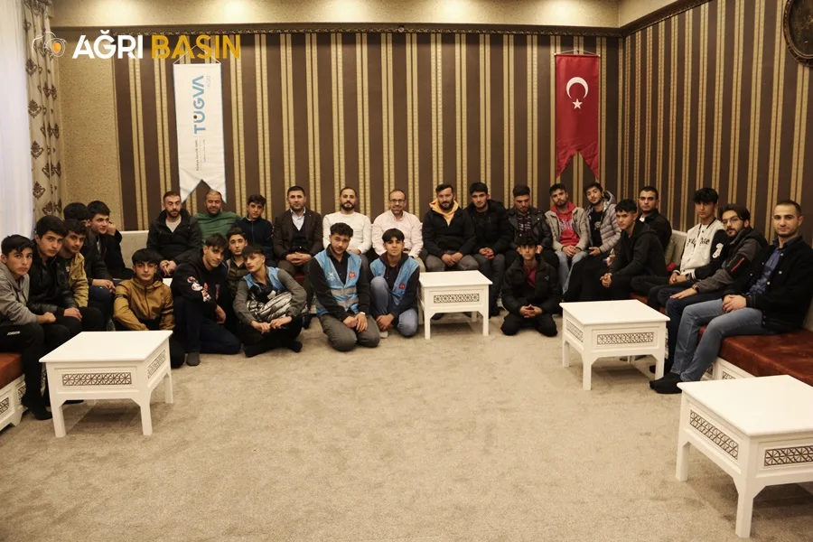 Müftü Celal Büyük Gençlerle Buluştu