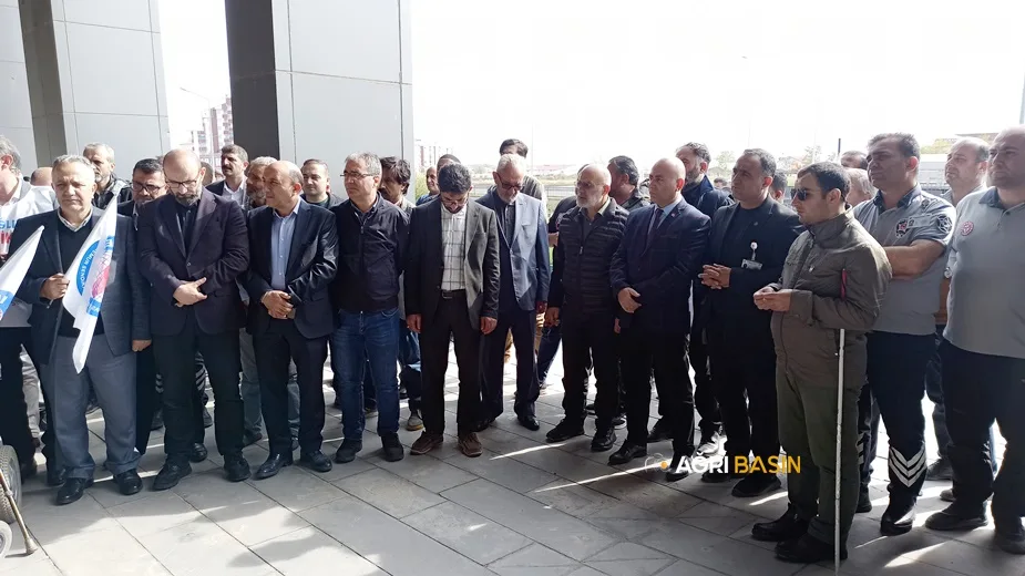 Sağlık-Sen Ağrı Şubesinden Filistin'e Destek Açıklaması