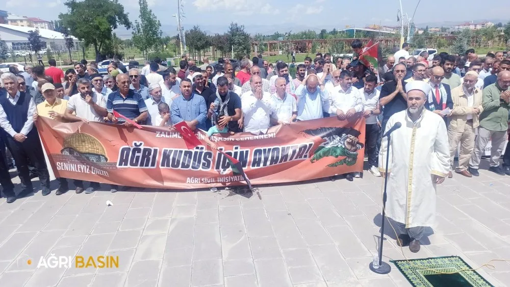 İsmail Heniyye için Ağrı'da gıyabi cenaze namazı kılındı