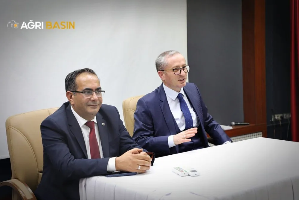 Ağrı Milli Eğitim Müdürü Kökrek PISA Öğrencileri ile Buluştu