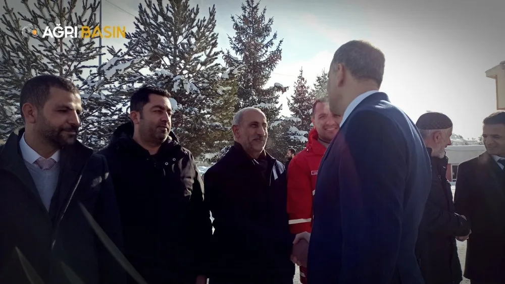 Ağrı Valisi Önder Bozkurt Görevine Başladı