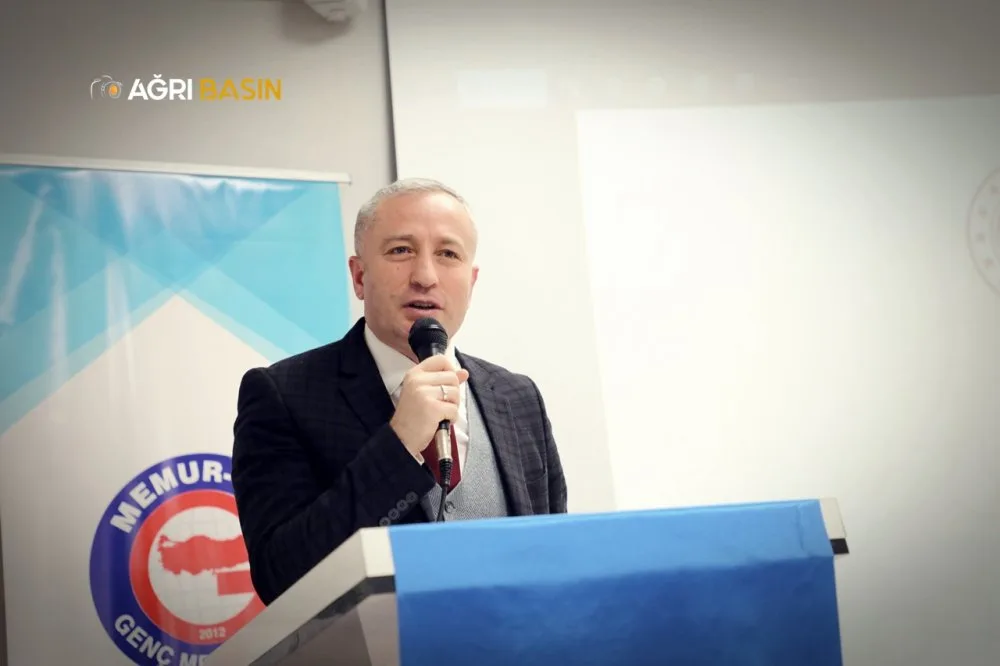 Ağrı’da Bilge Nesil Hareketi: Başarı İçin Kitap Başına!
