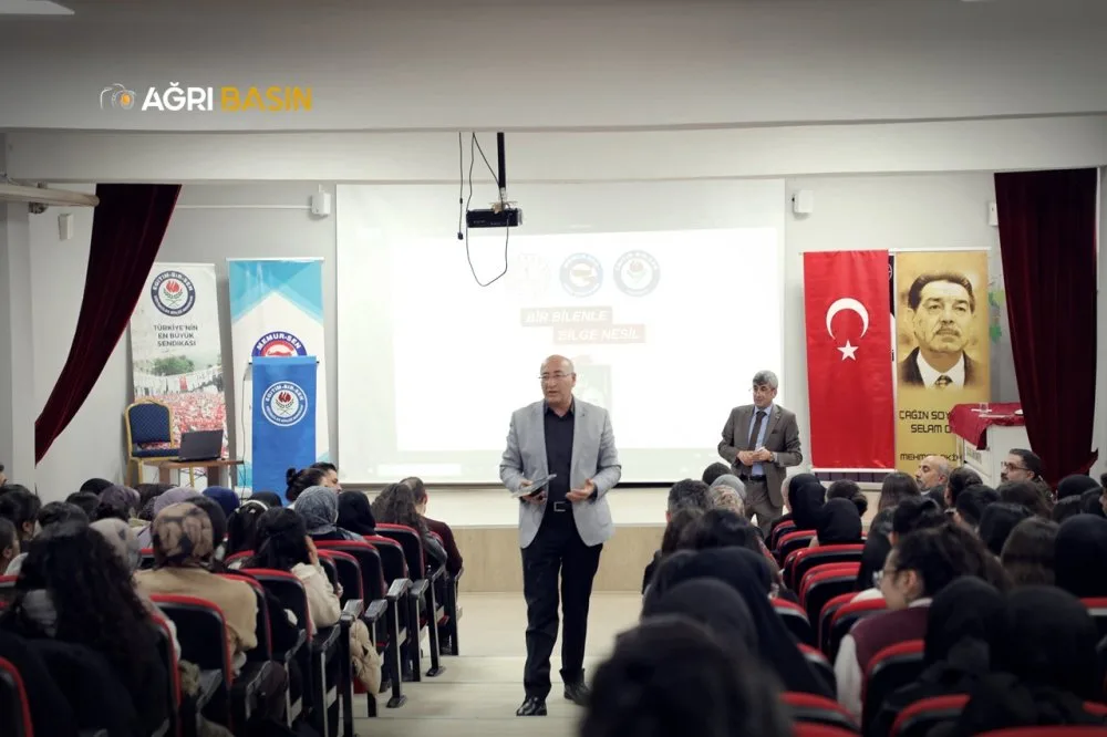 Ağrı’da Bilge Nesil Hareketi: Başarı İçin Kitap Başına!