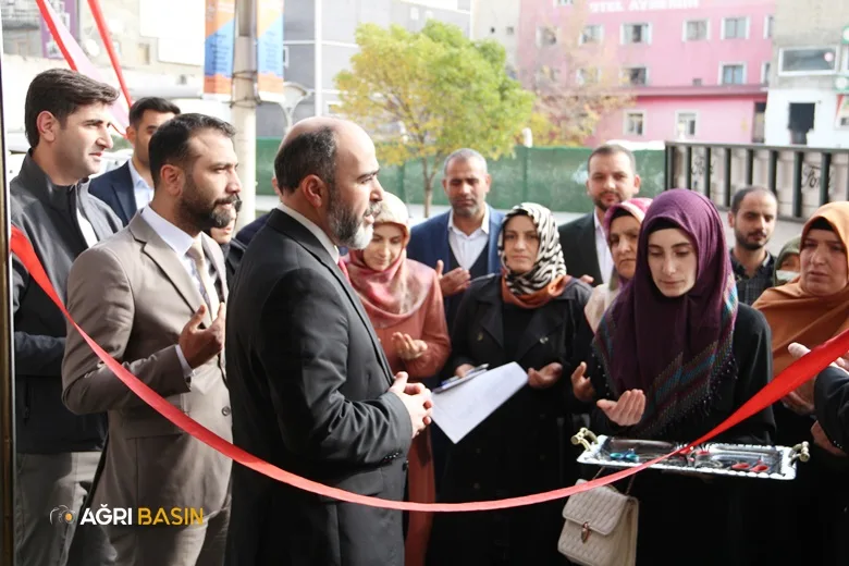 Ağrı’da "Gazze'ye Yardım Kermesi" Açıldı