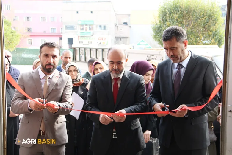 Ağrı’da "Gazze'ye Yardım Kermesi" Açıldı