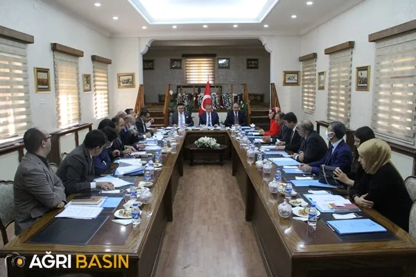 İlçe Milli Eğitim Müdürleri Toplantısı Doğubayazıt'ta Gerçekleşti